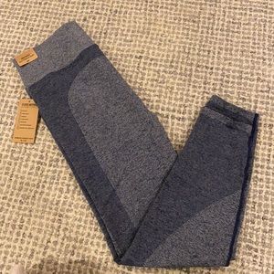 VS PINK High Waist Active Leggings